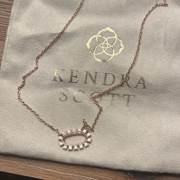 Kendra Scott Rose Gold Necklace - Picture 2 of 3
